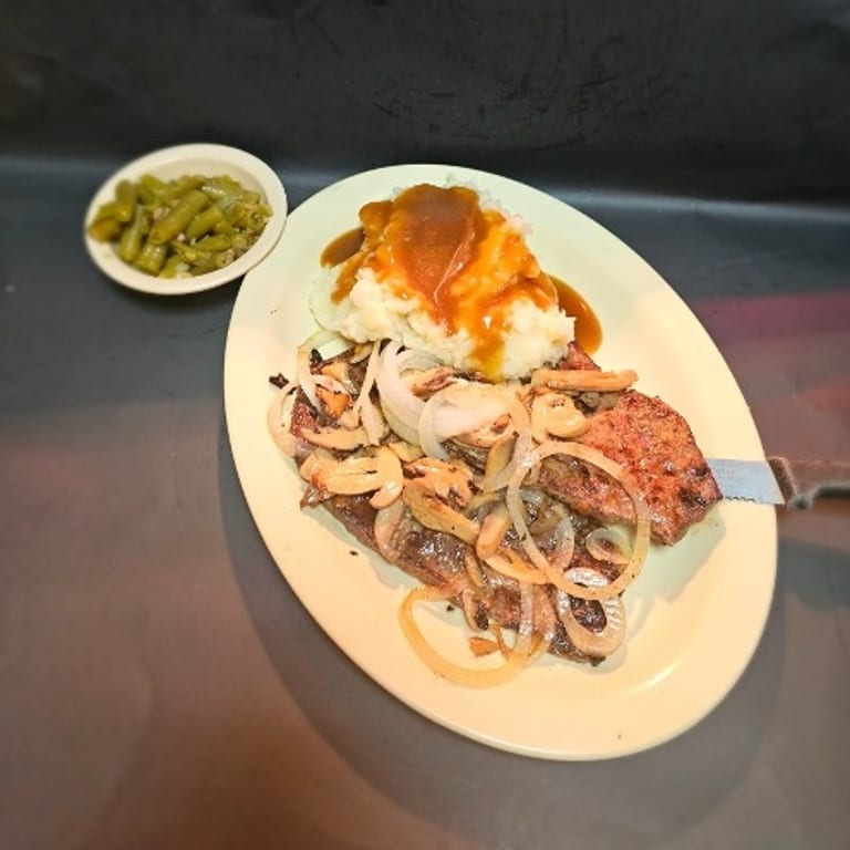 Delicious Dinner Options at Our Diner