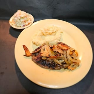 Senior liver/onion