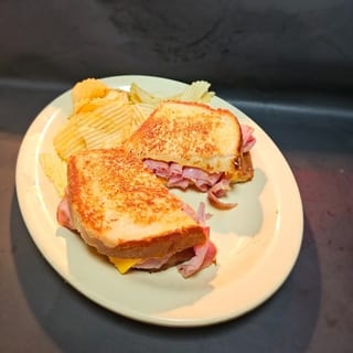 Grilled ham & cheese sandwich